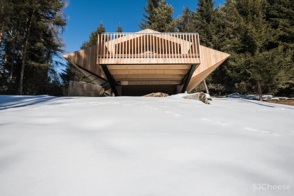 UFO / Stefan Hitthaler