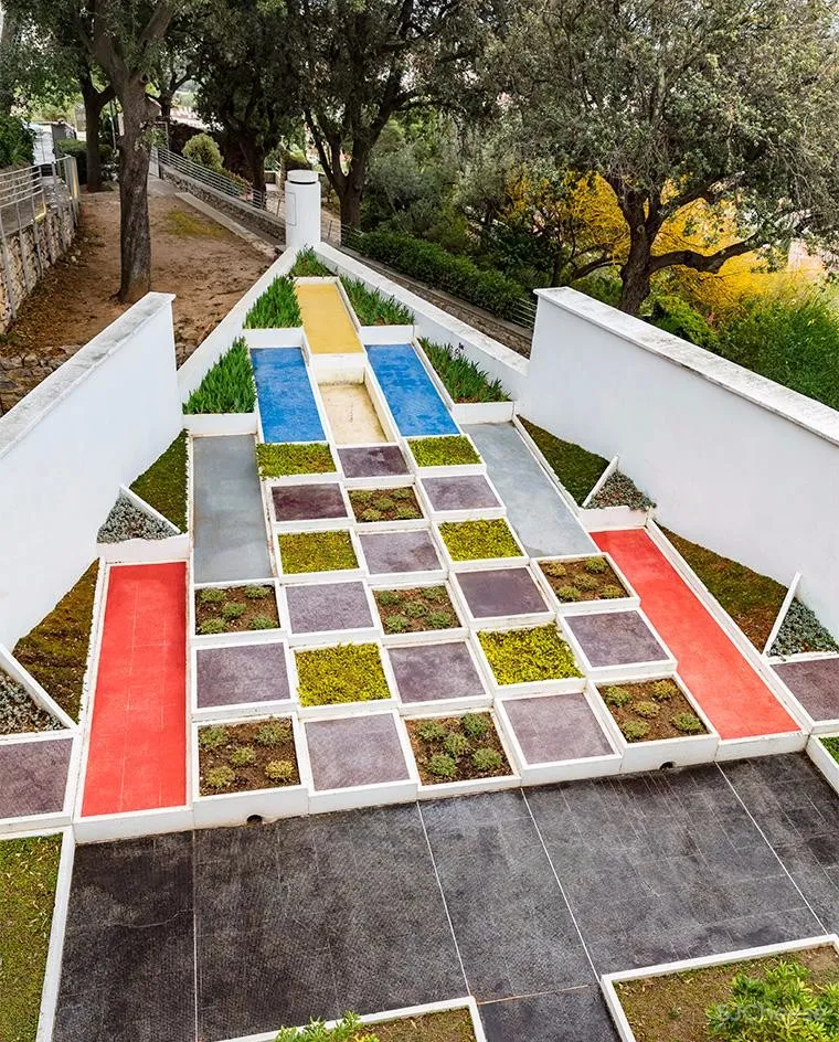 设计大师奇妙的色彩构成丨惊艳的设计全在于此