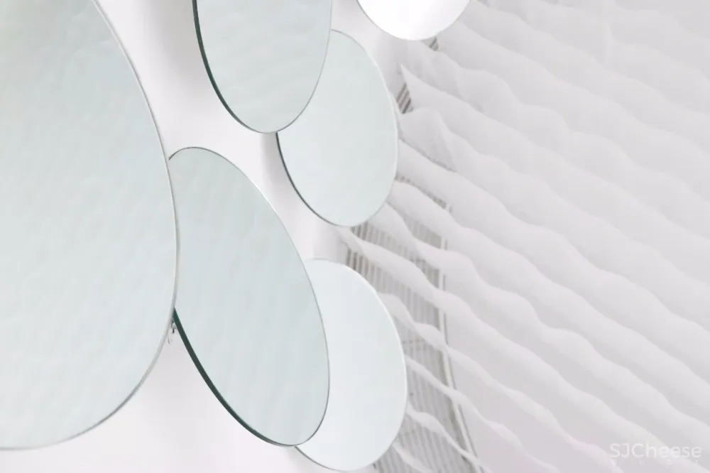 MurMurLab:藏在空间里的十二行诗