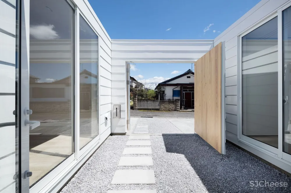Terraced Houses in Numata by Toru kashihara Architects