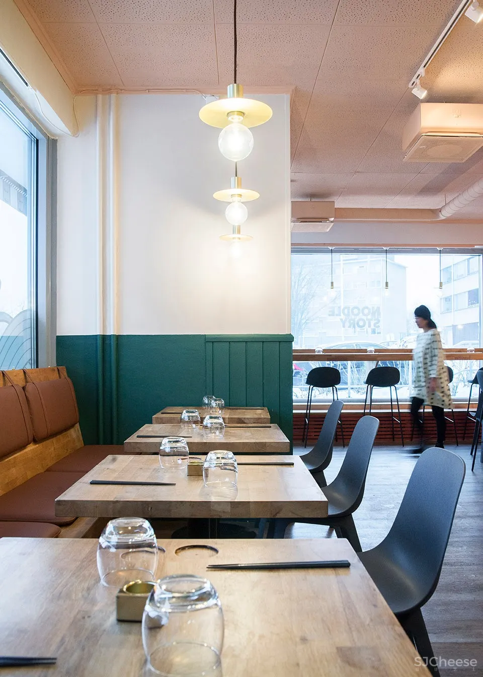 Noodle Story面馆,赫尔辛基 / Yatofu Creatives