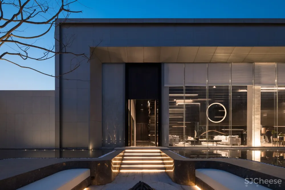 唐忠汉新作 | 售楼中心如何用片墙、线条、光线打造非凡质感