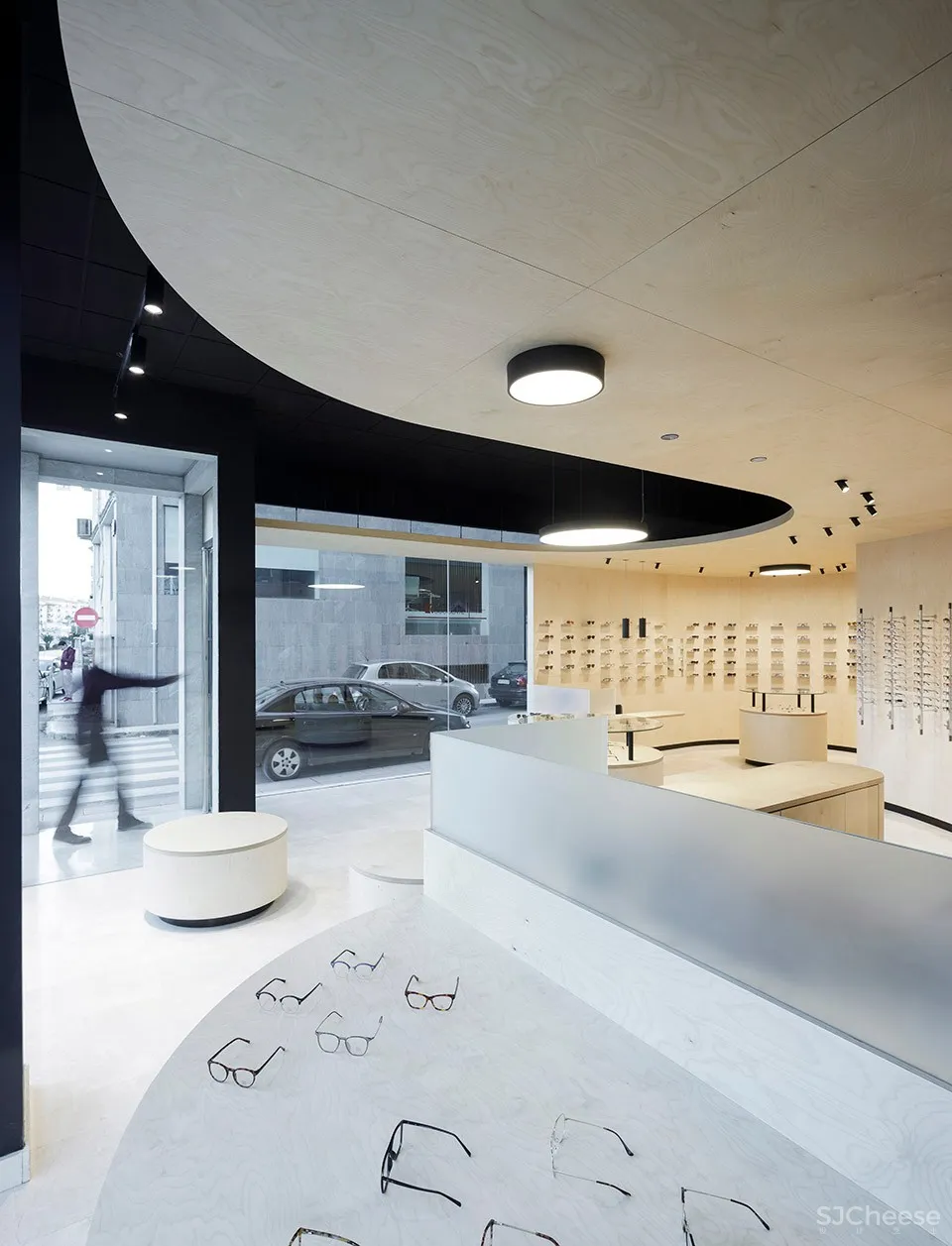 Panóptica眼镜店，西班牙 / Jose Luis Muñoz