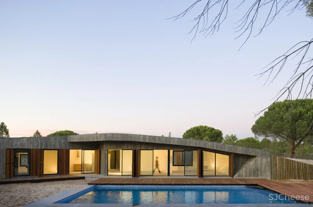 Pereira Miguel Arquitectos | 沙丘之家