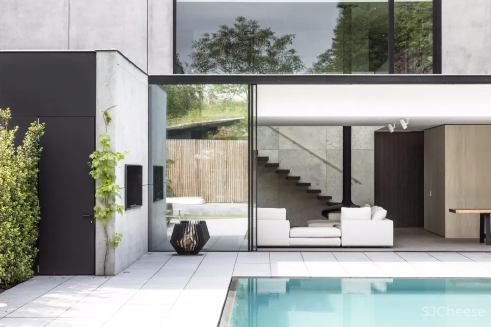 Noémi Architect | 讲述极简主义的精髓