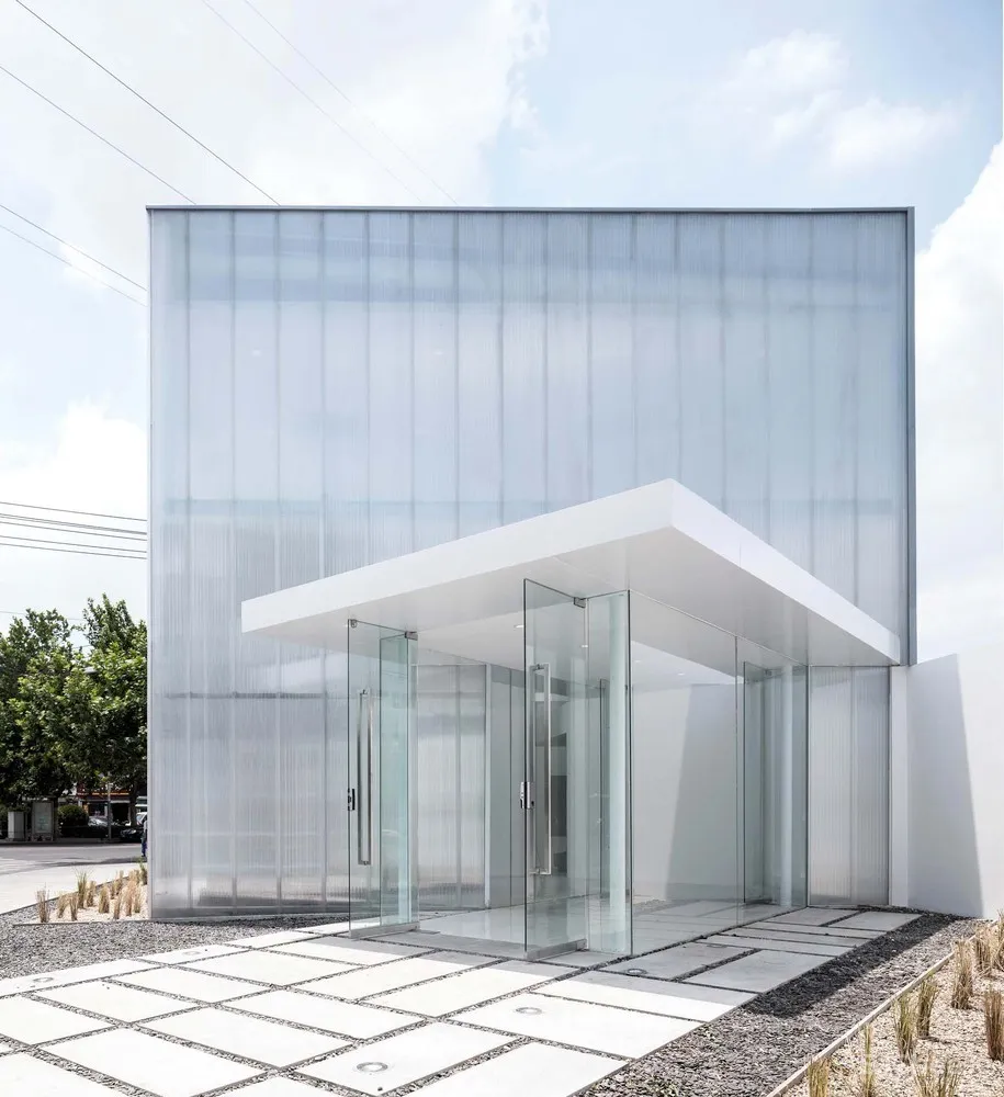 徐州星宿城市公寓售楼处 / odd