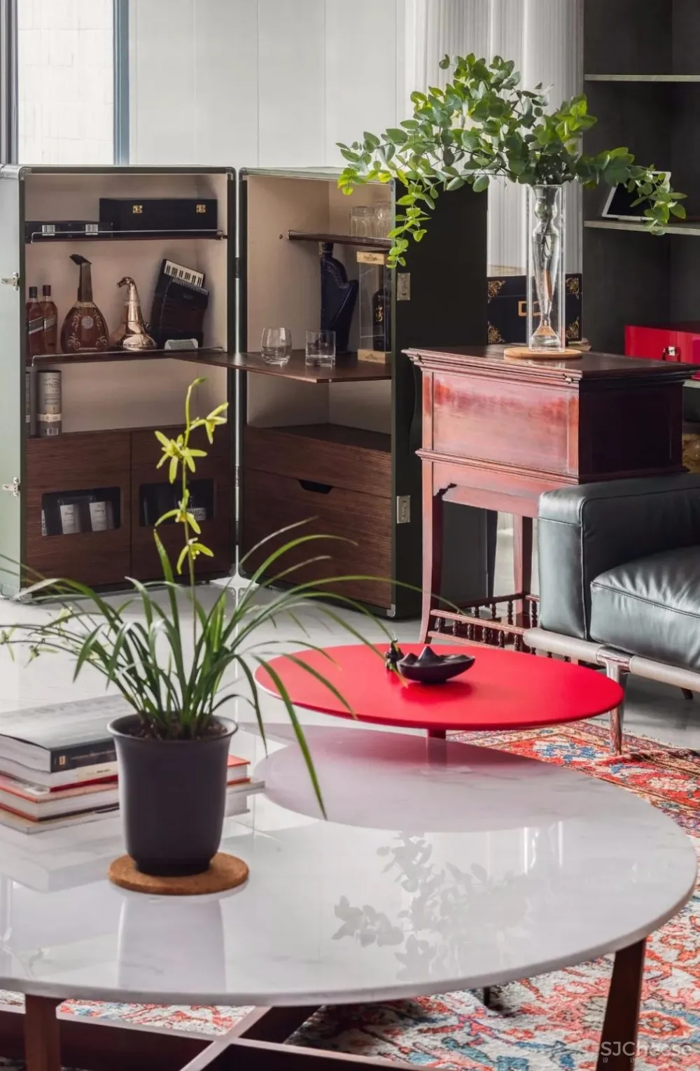 新作| 广州 500m² 大平层无敌江景奢宅，对望广州塔，超大空中泳池！