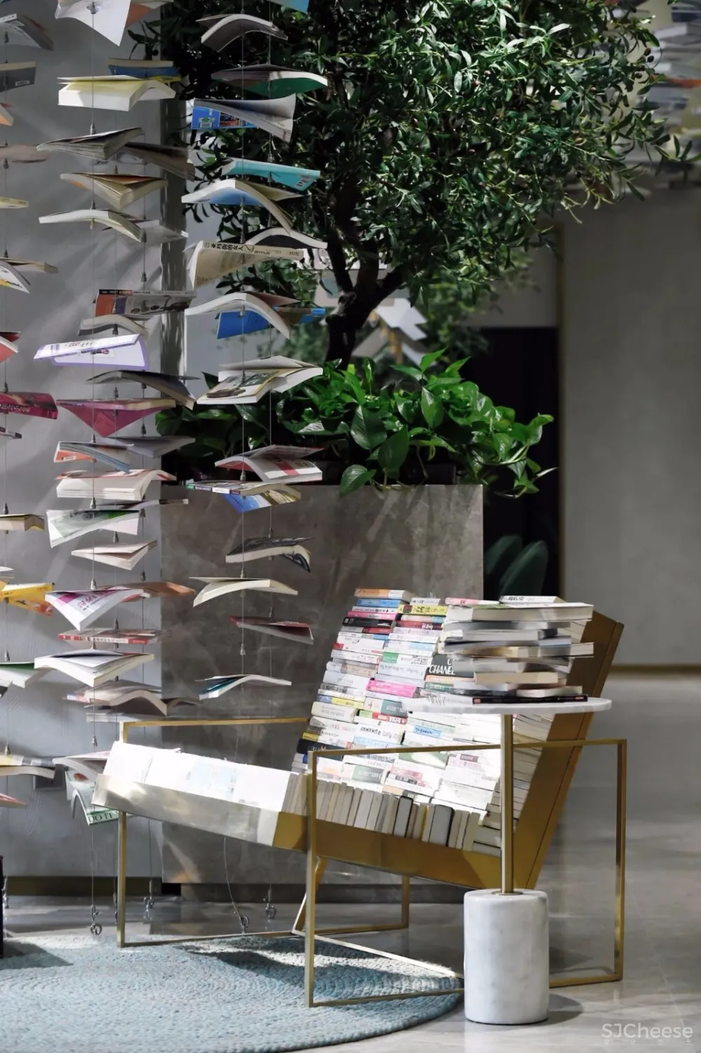 600㎡以‘’书‘’为主题新杂志咖啡设计