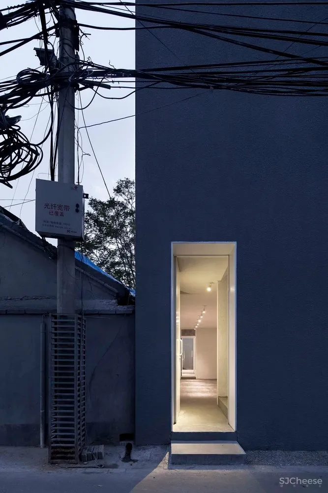 Baitasi Hutong Gallery / DnA