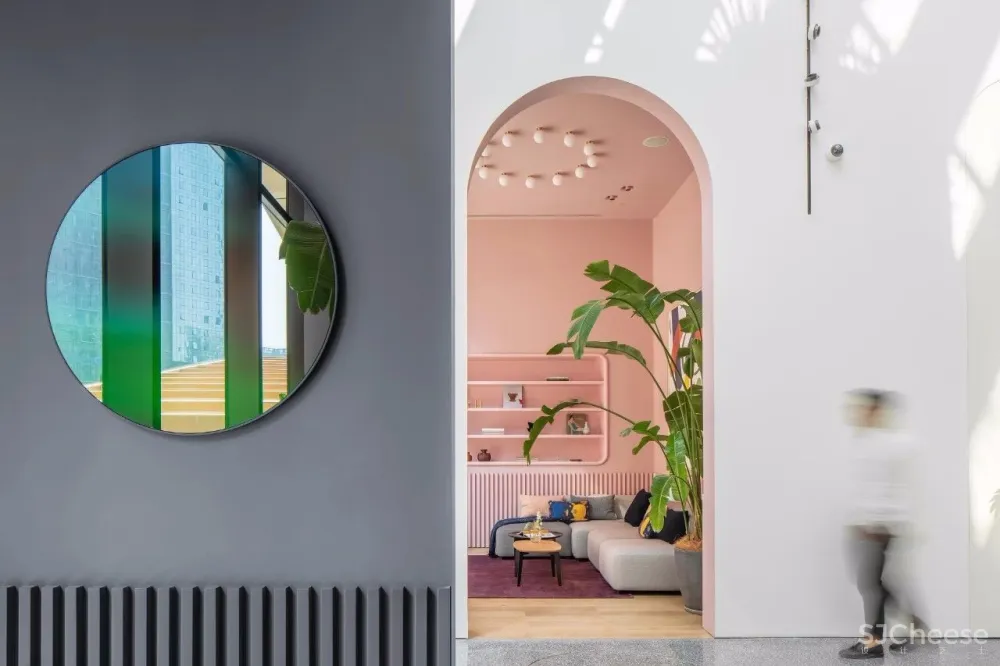 Jaime Hayon新作 | 西安Fritz Hansen,营造“神庙般”的美感