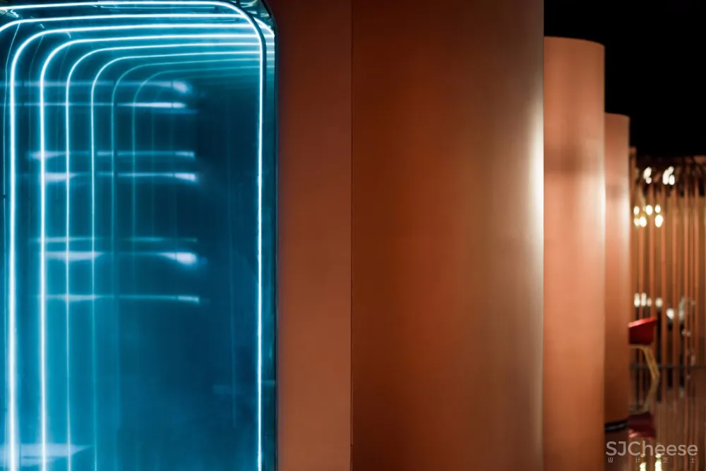 最新 | 旖旎设计:成都 四千高原火锅