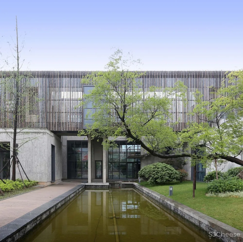 靖江市民俗艺术馆 / 荣朝晖工作室