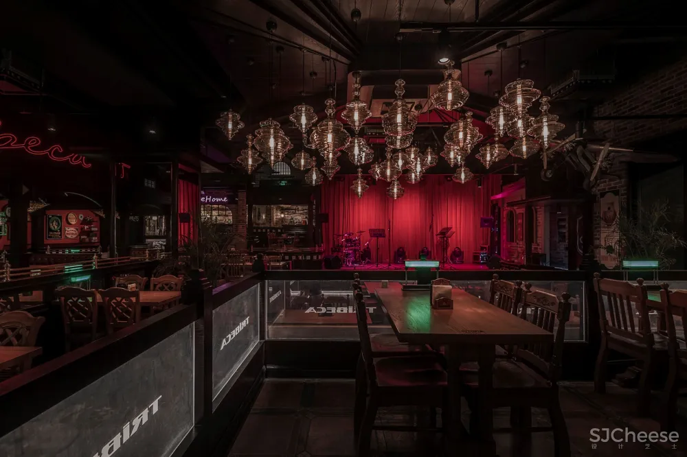 翠贝卡河西旗舰店,南京 / 南京市線状建筑设计研究室