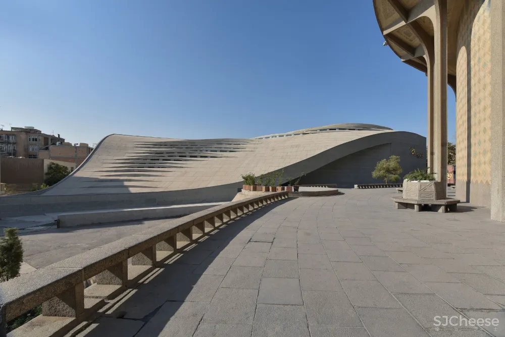 首发 | Reza Daneshmir & Catherine Spiridonoff:德黑兰Vali-e-Asr清真寺