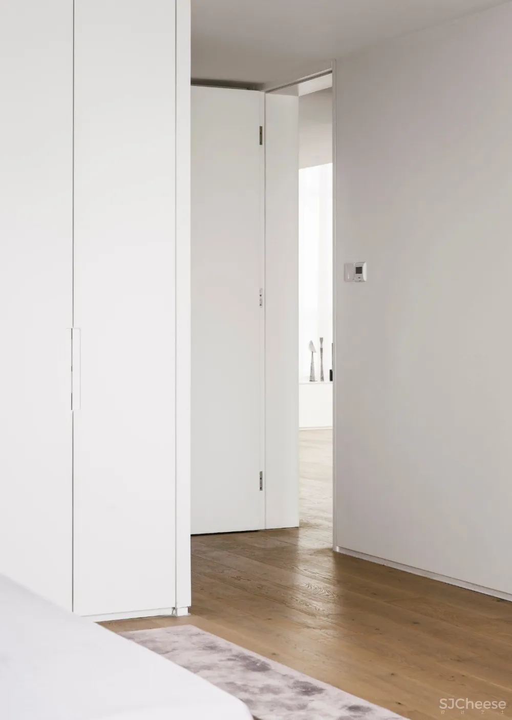 TC Apartment by Office ZHU