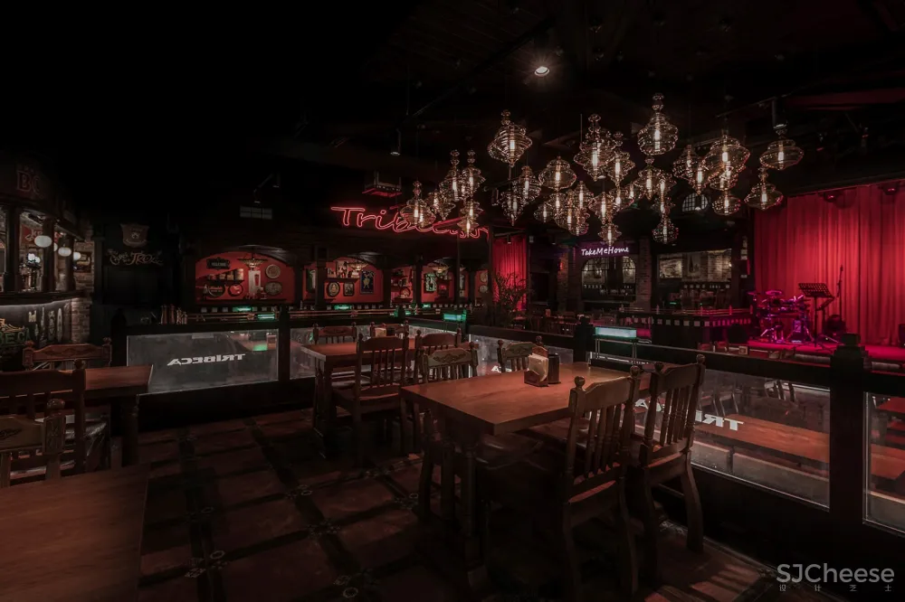 翠贝卡河西旗舰店,南京 / 南京市線状建筑设计研究室