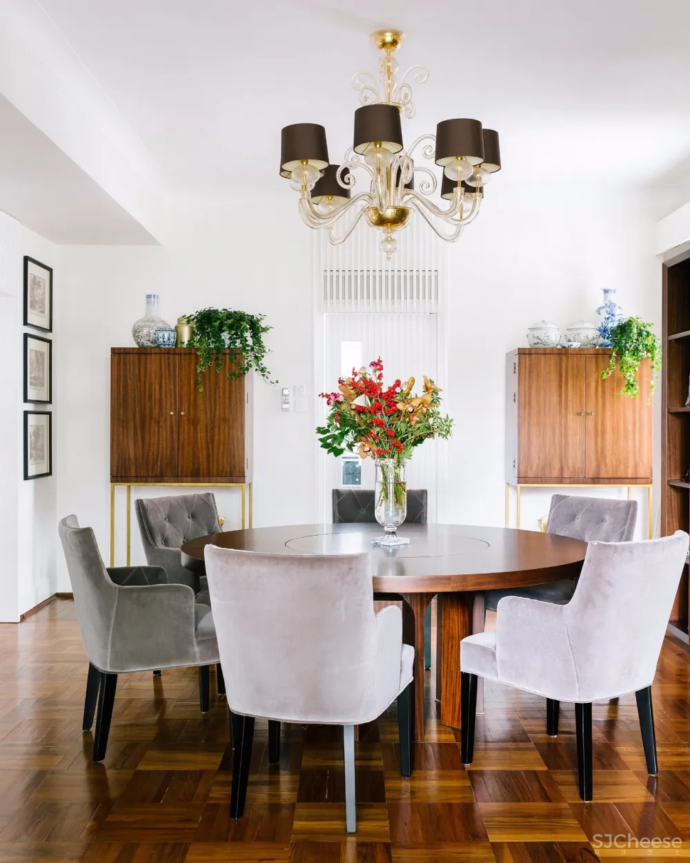 新作 | 950m² 香港加多利山贵族老宅 :真正的奢侈,为生活所用