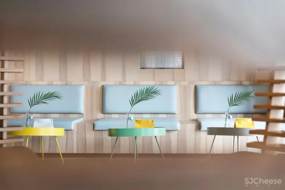 以“下午茶”为氛围主题丨营造出古典英伦风与现代摩登感交织共映的售楼空间