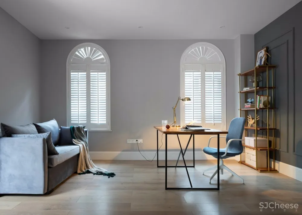 310㎡ 顶层洋房丨在这里养花、聚餐,美极了