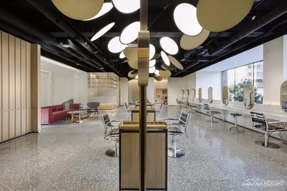 普斯格睿 | 以情感介入探究空间本身