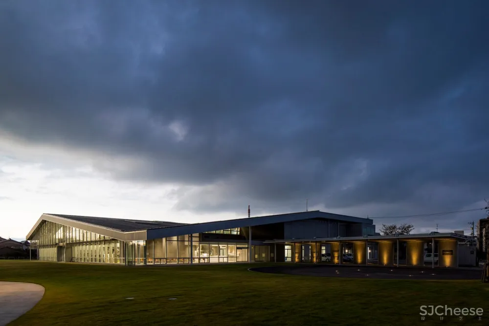 野野市市图书馆,日本 / 三上建筑事务所