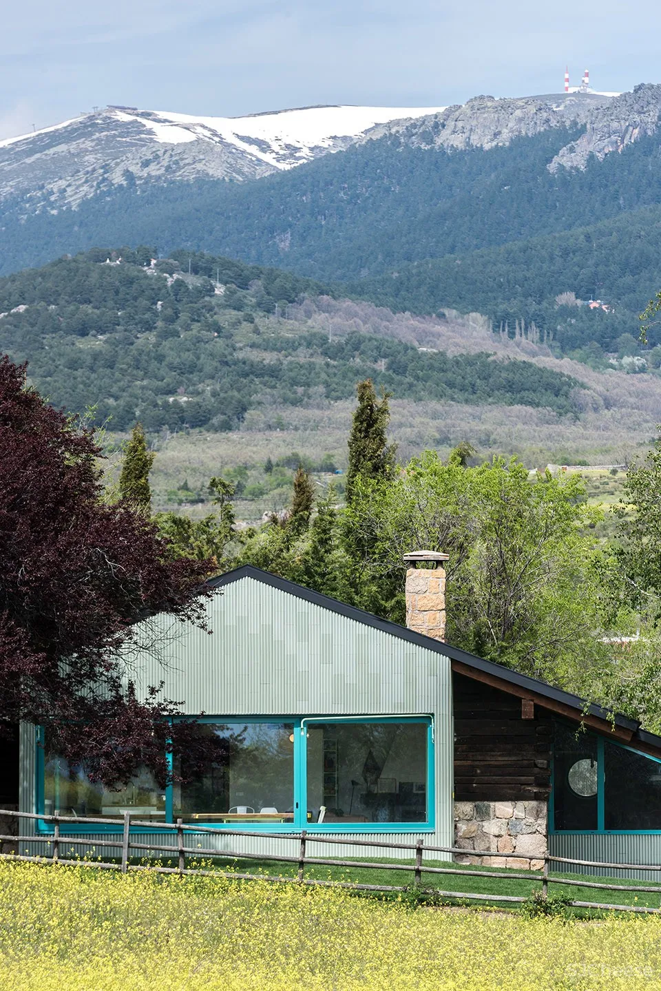 新旧住宅,西班牙 / Enrique Espinosa + Lys Villalba