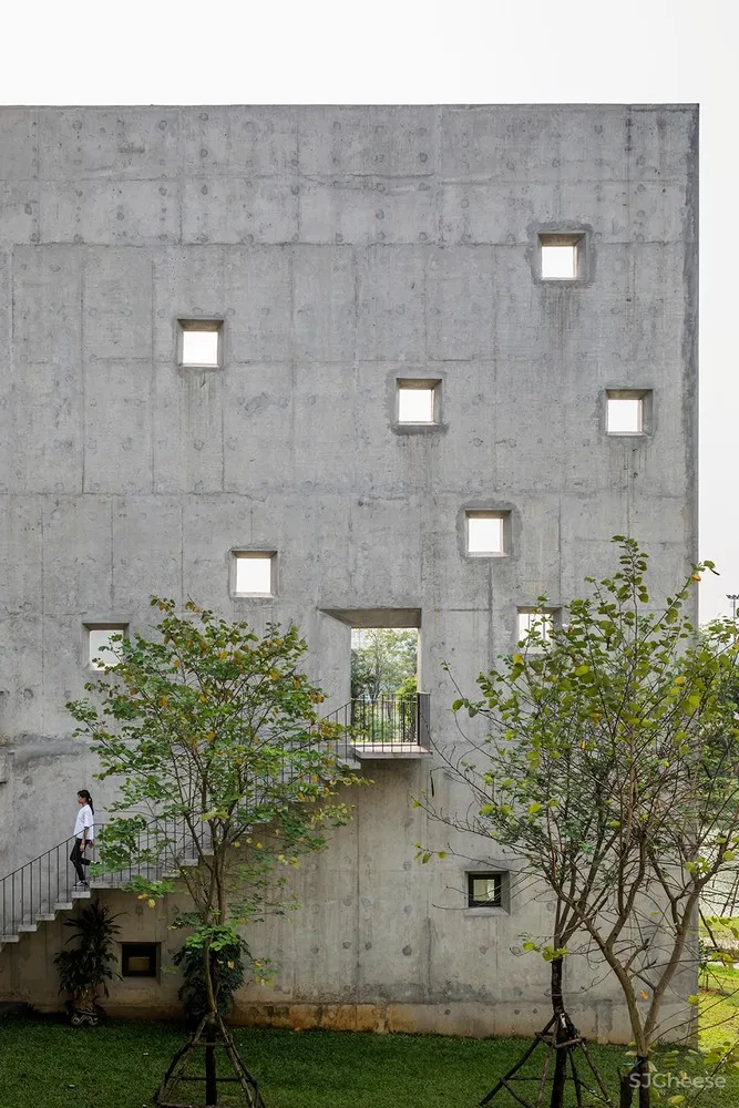 Viettel 厂外工作室 /武重义建筑事务所