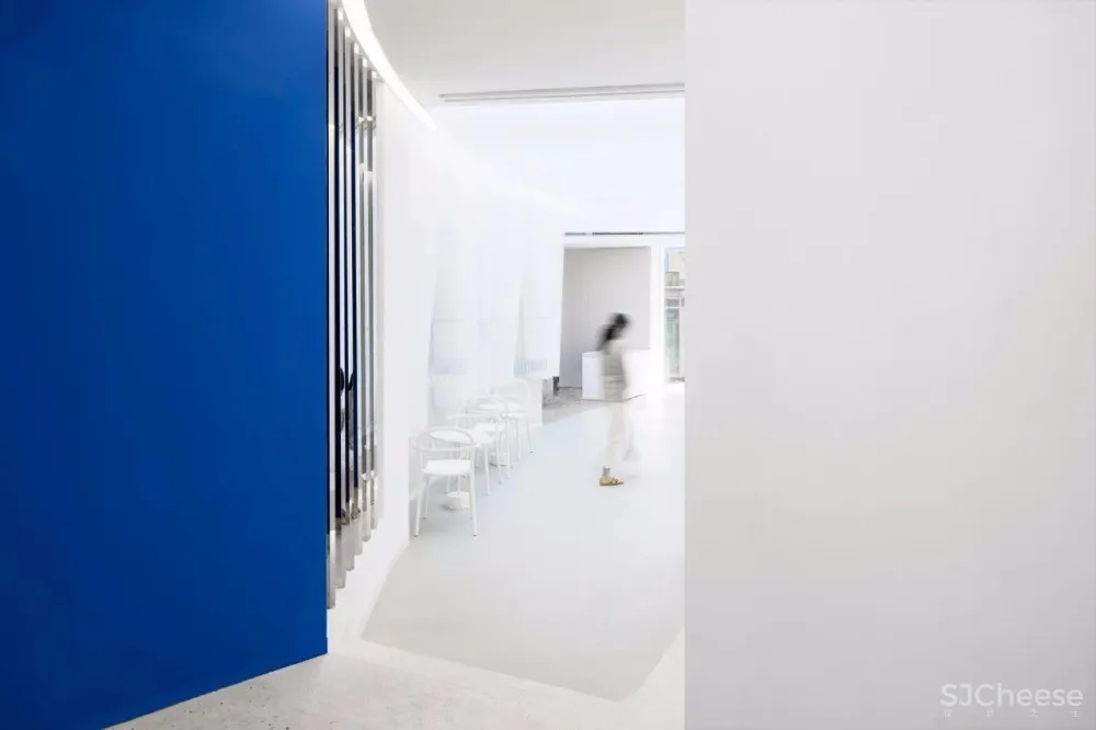 MurMurLab:藏在空间里的十二行诗