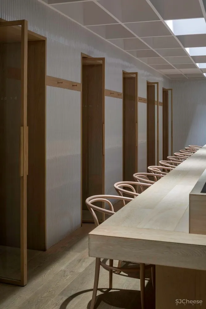 上海愚园路创意园区改造 / 如恩设计研究室