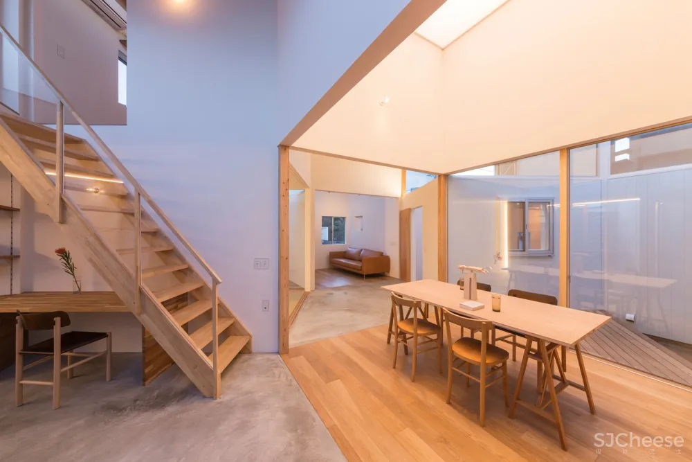 北斋之家,12个方体的自由扩张 / 岛田阳建筑事务所