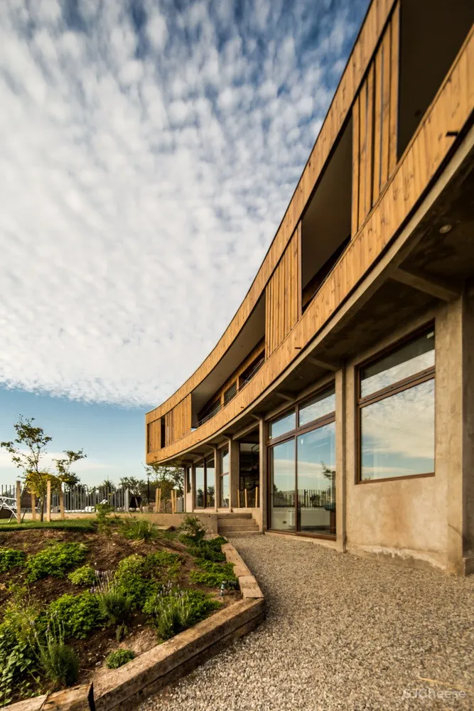 Biourban Arquitectos:橡木色住宅 H.D. House