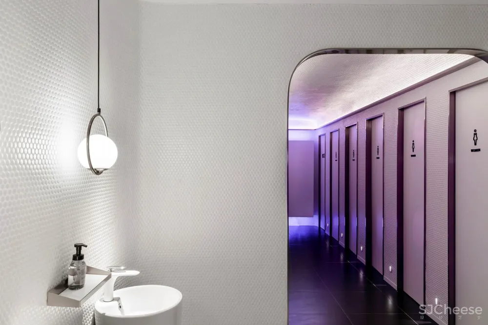 翠贝卡河西旗舰店,南京 / 南京市線状建筑设计研究室