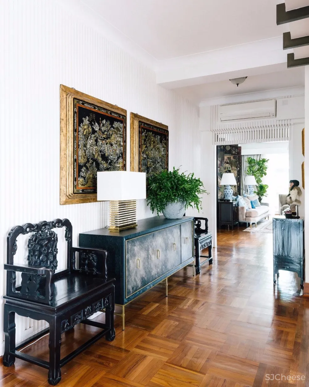 新作 | 950m² 香港加多利山贵族老宅 :真正的奢侈,为生活所用