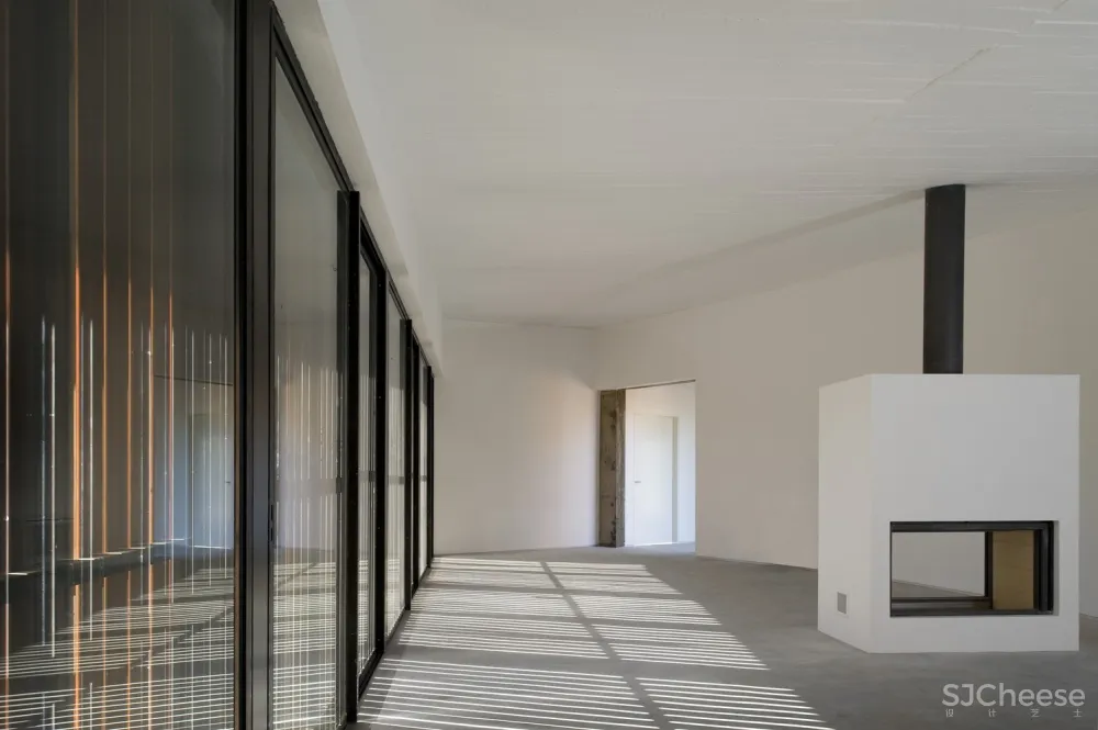 Pereira Miguel Arquitectos | 沙丘之家