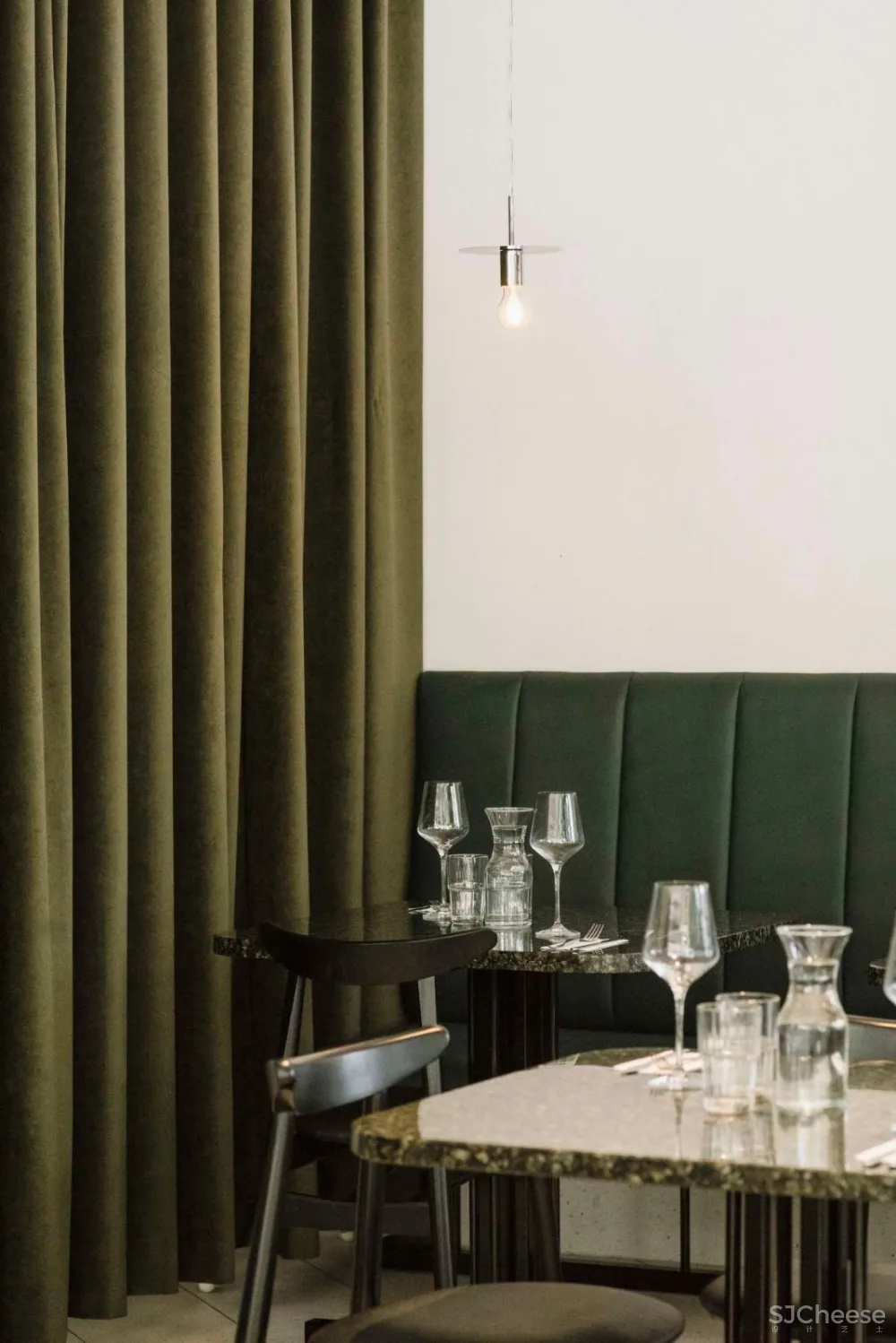 首发 | Wiercinski Studio 现代主义文化复兴新艺术风格:波兰 Yezyce Kuchnia餐厅