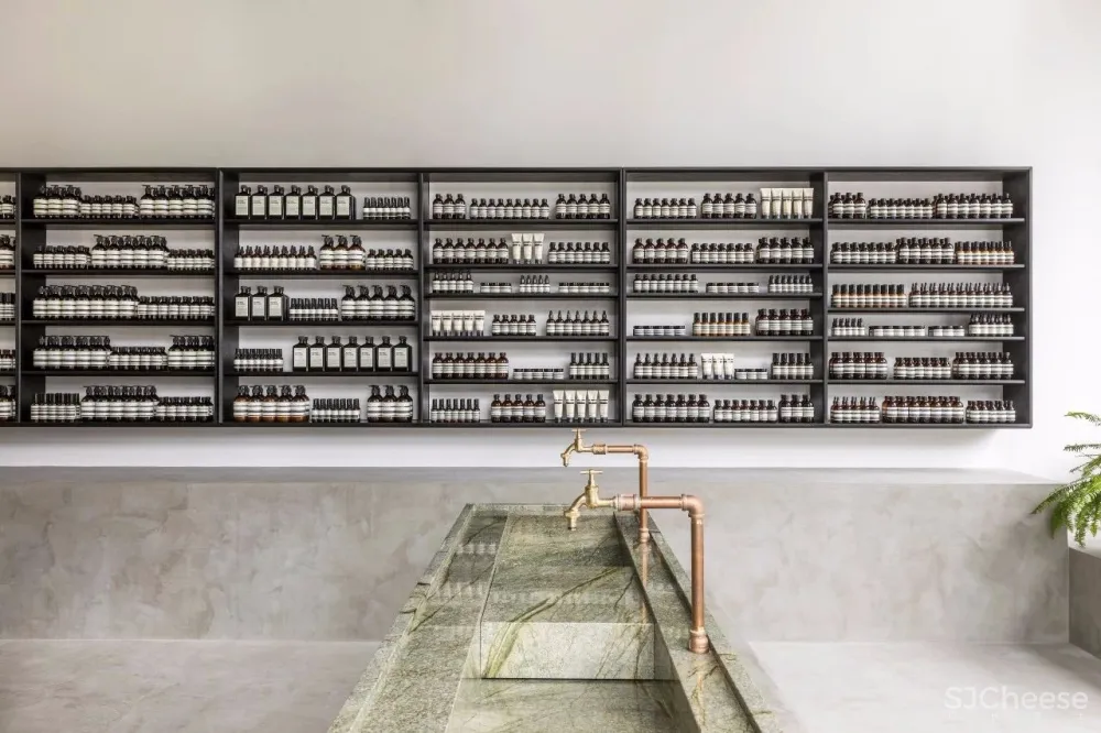 Alain Carle | 创造小而精致的空间