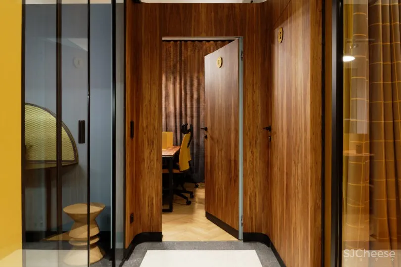 Beza Projekt:一个受《广告狂人》启发的合作空间