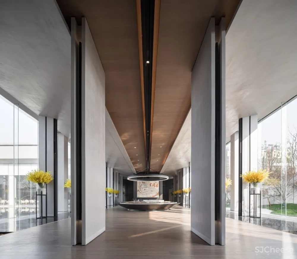 唐忠汉新作 | 售楼中心如何用片墙、线条、光线打造非凡质感