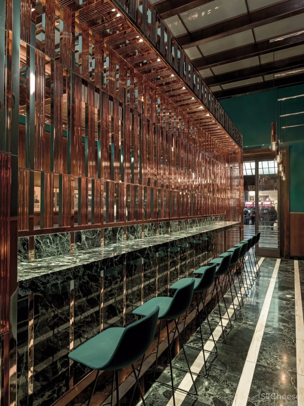 Daniela Colli | 将过去与未来融为一体