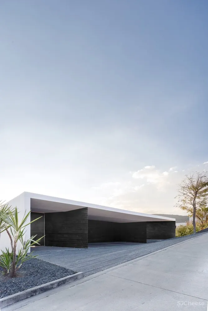 House JA / HW-STUDIO