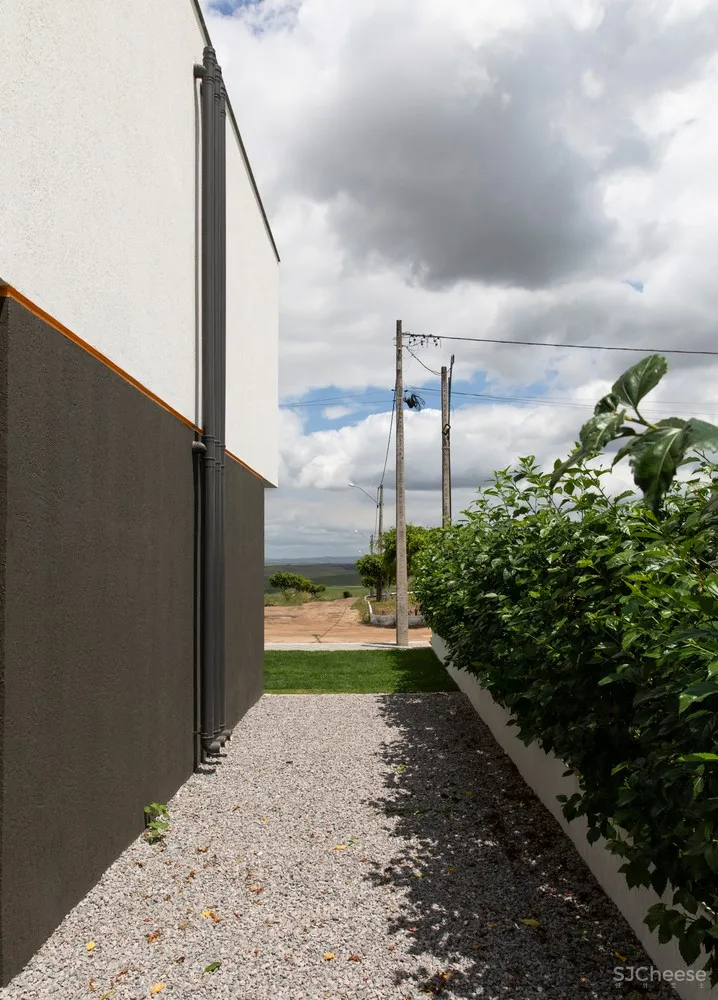 M16住宅 / NEBR arquitetura