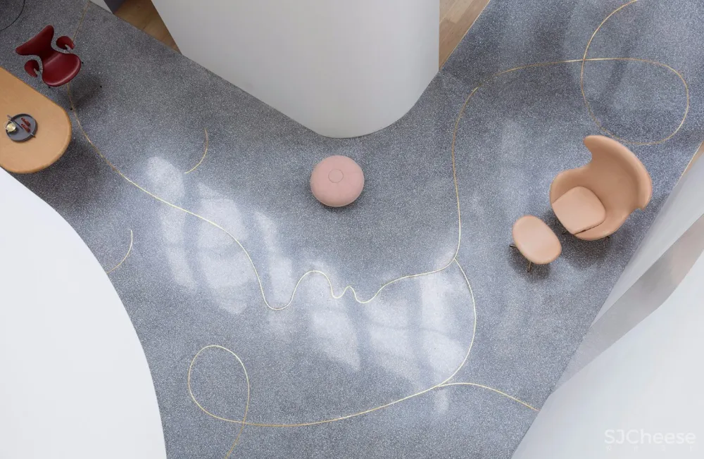 Jaime Hayon新作 | 西安Fritz Hansen,营造“神庙般”的美感