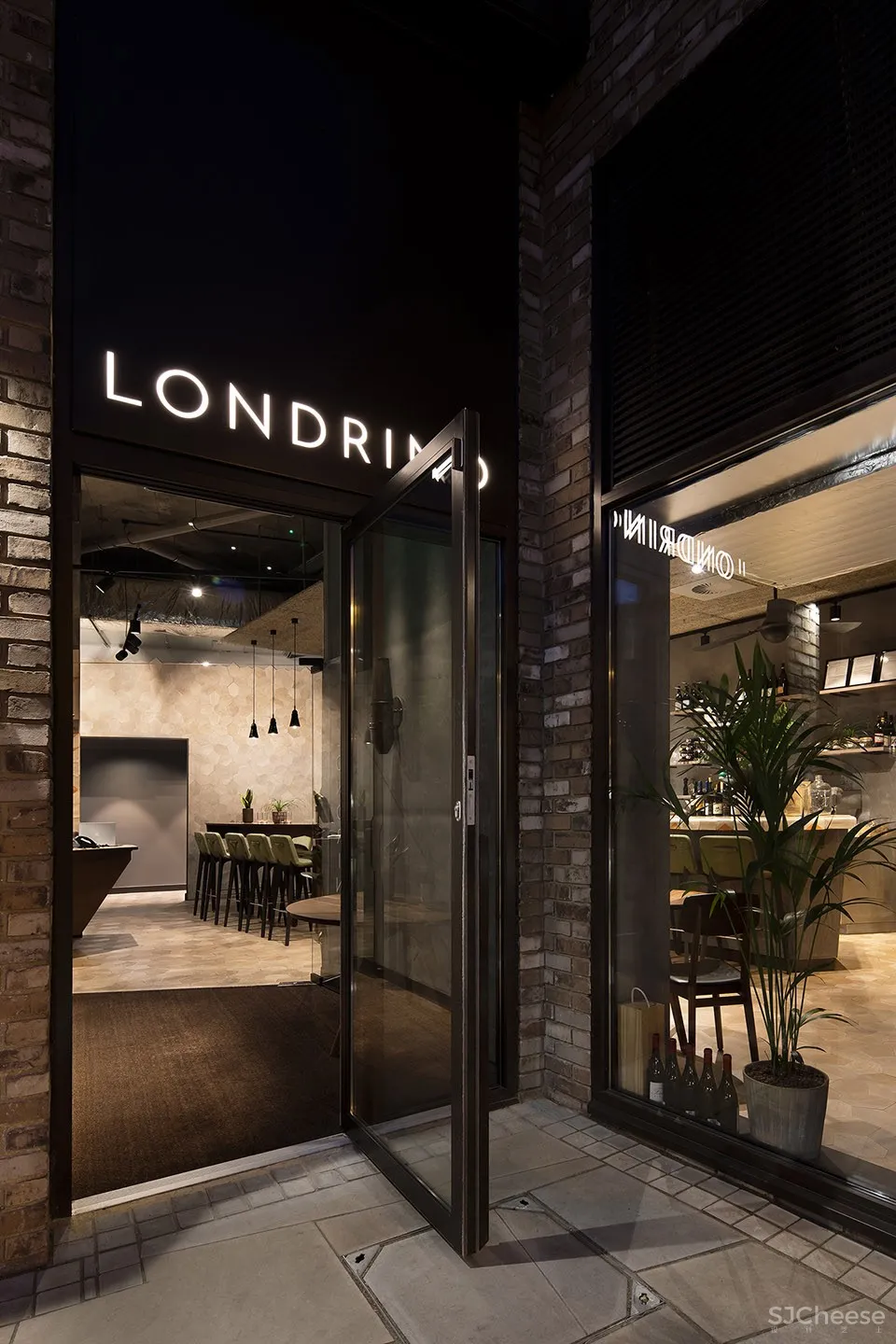 Londrino餐厅,伦敦 / DROO + NAME