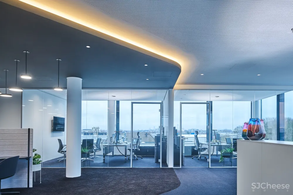 最新 | Graft Architects:Trilux 灯具集团办公总部