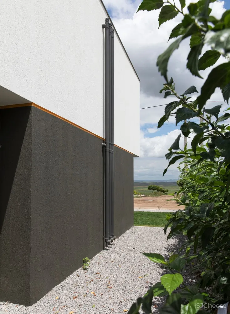 M16住宅 / NEBR arquitetura