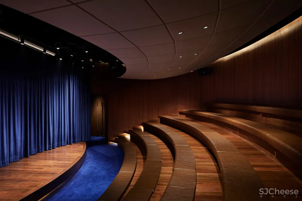 言几又·迈科中心旗舰店,西安 / ikg inc.