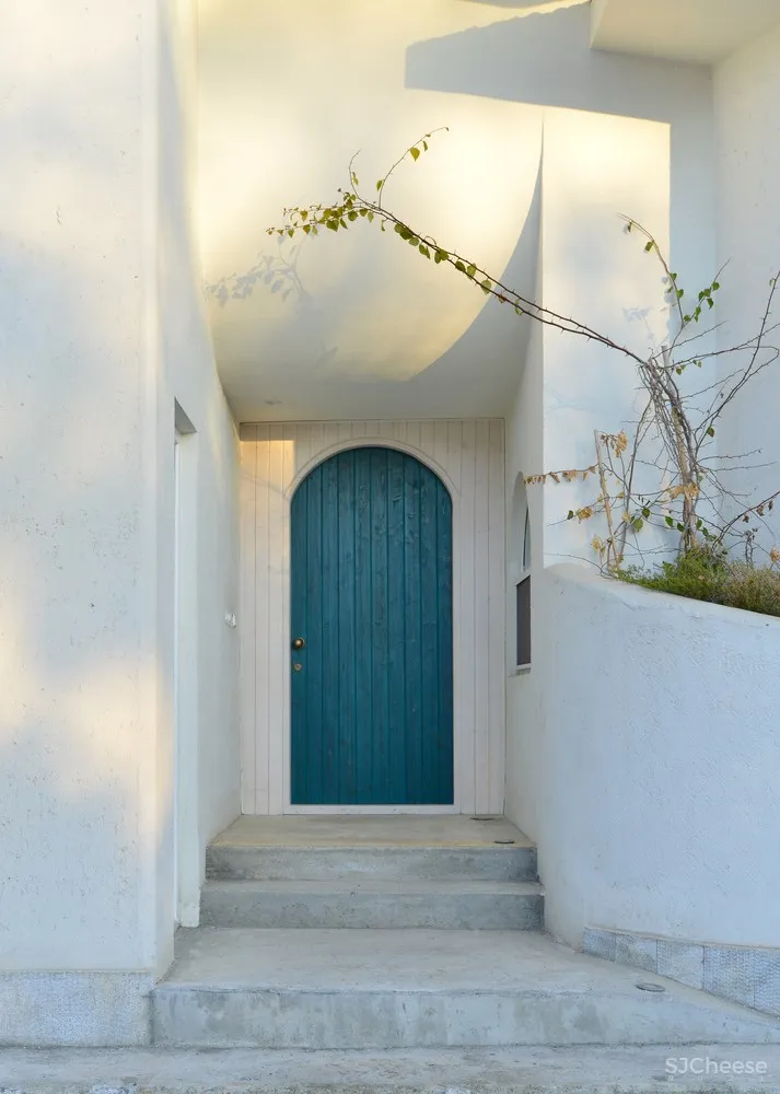 Babak Abnar:伊朗极简别墅改造