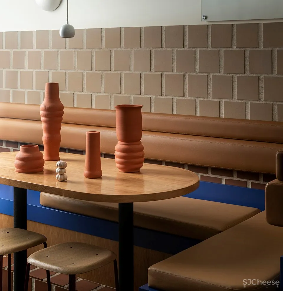 Como Taperia小吃酒吧,温哥华 / Ste. Marie Art and Design