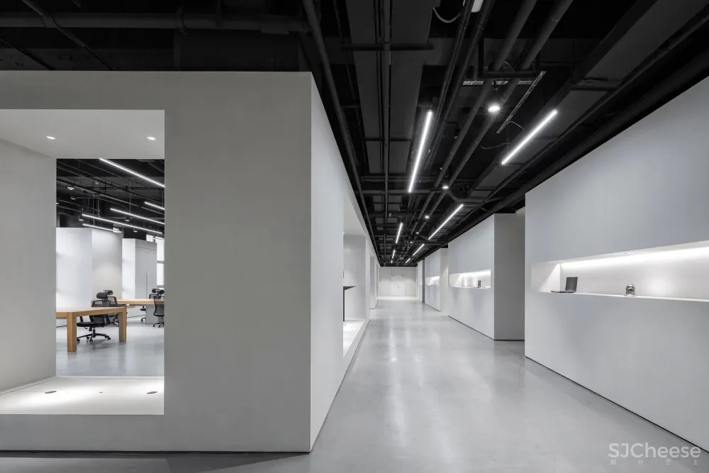 华成智云总部 / 班得建筑