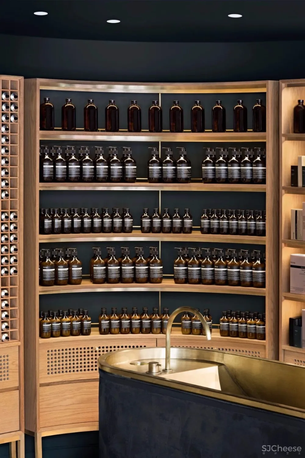 Alain Carle | 创造小而精致的空间